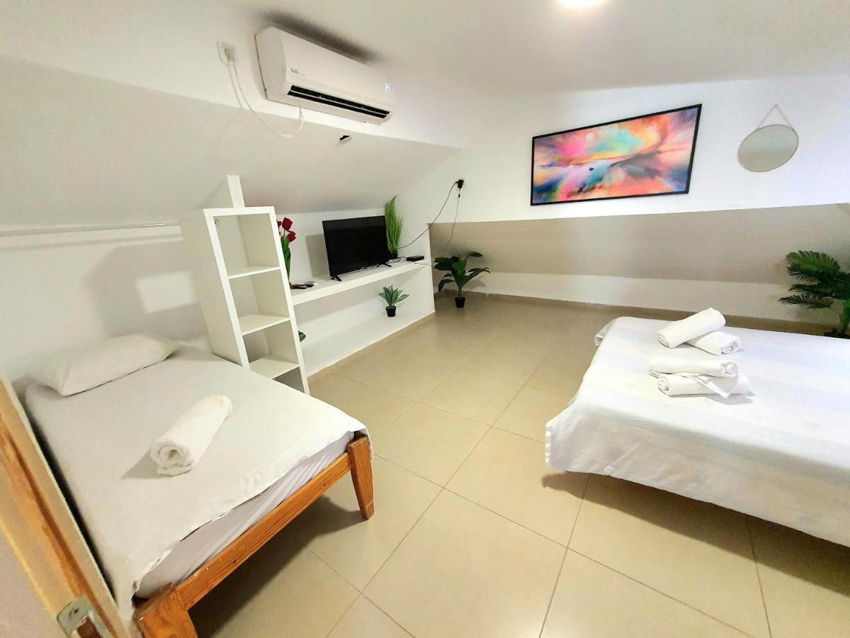 Barak Royal Suites 20 Sea View - ג'קוזי בחצר ומרפסות עם נוף לים Eilat Exterior foto
