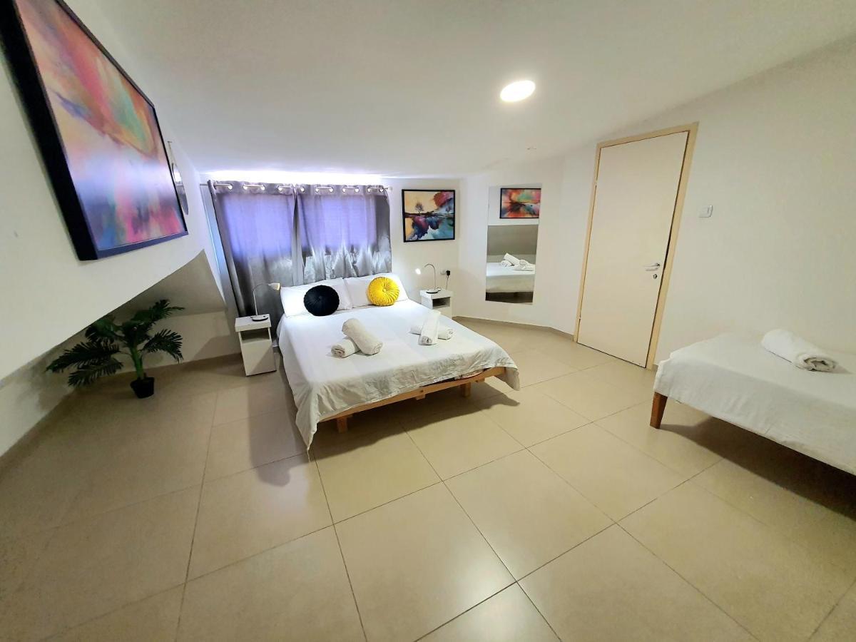 Barak Royal Suites 20 Sea View - ג'קוזי בחצר ומרפסות עם נוף לים Eilat Exterior foto